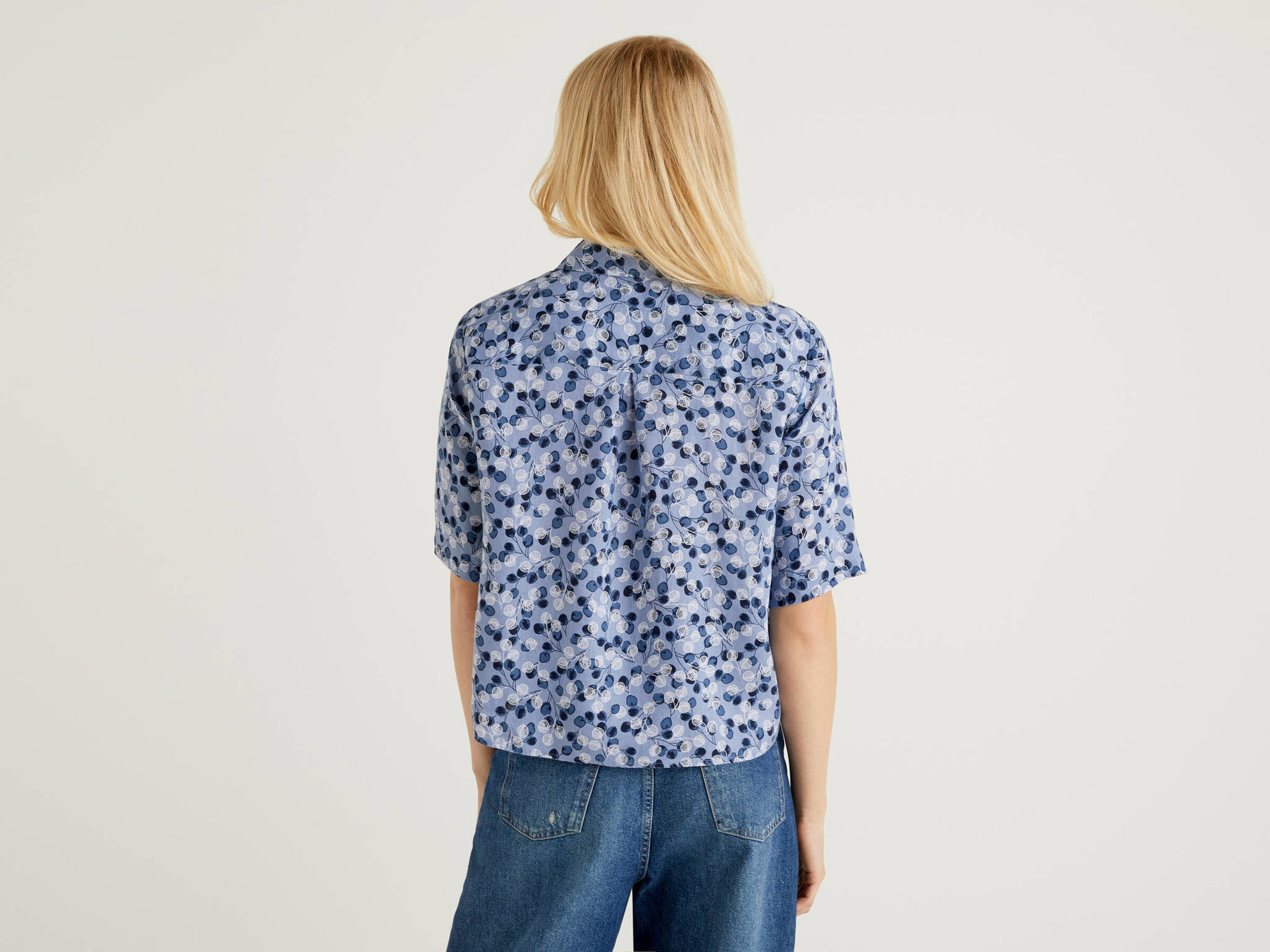 100 linen shirt with pattern print