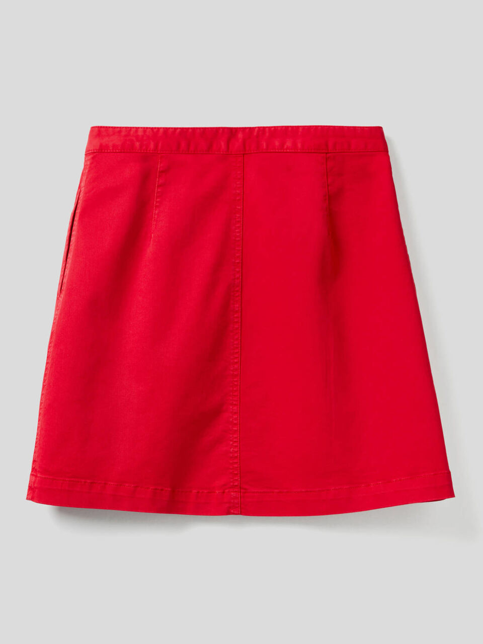 Flared short skirt image number 2