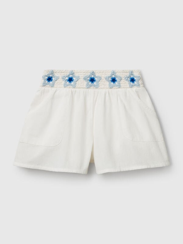 Shorts with macramé flowers Junior Girl
