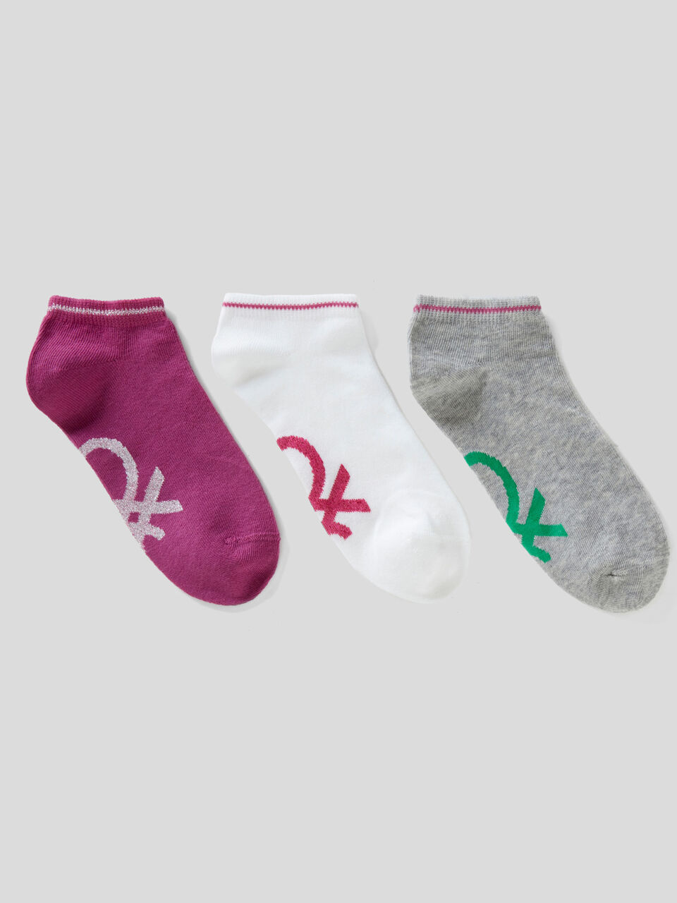 Set of three pairs of socks image number 1