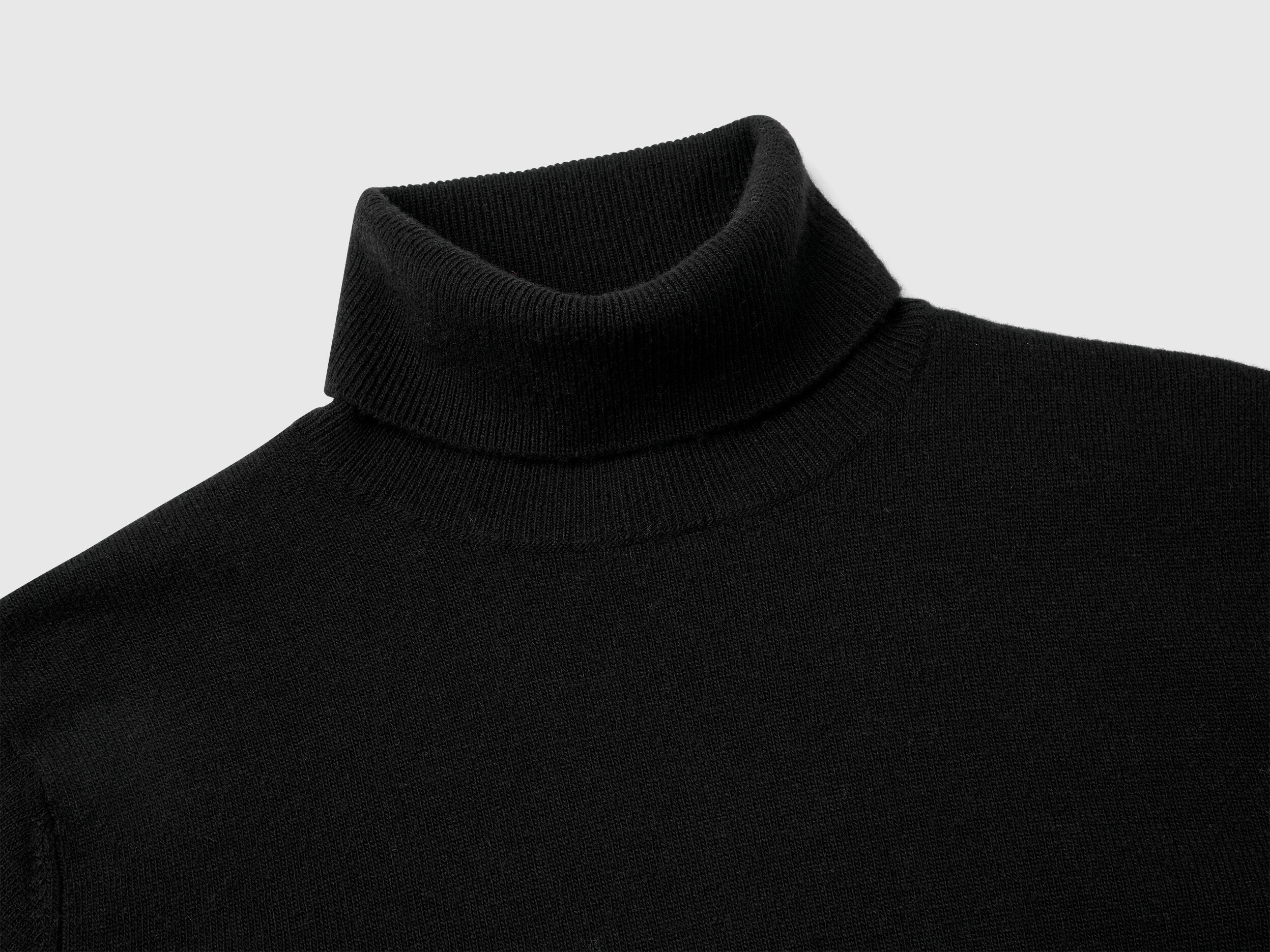 Men's black ultra-light merino turtleneck sweater | Corneliani