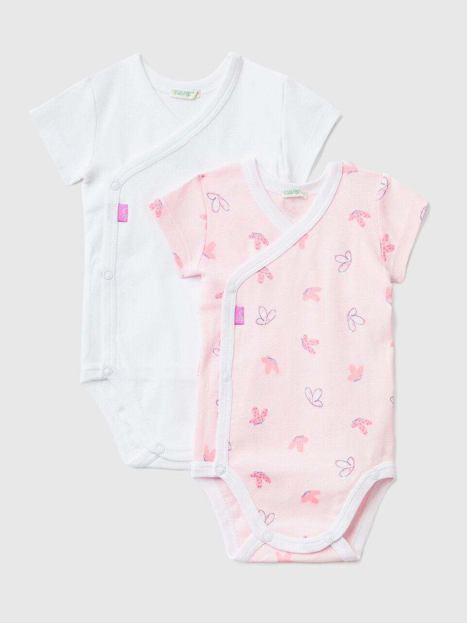 Two short sleeve bodysuits in organic cotton