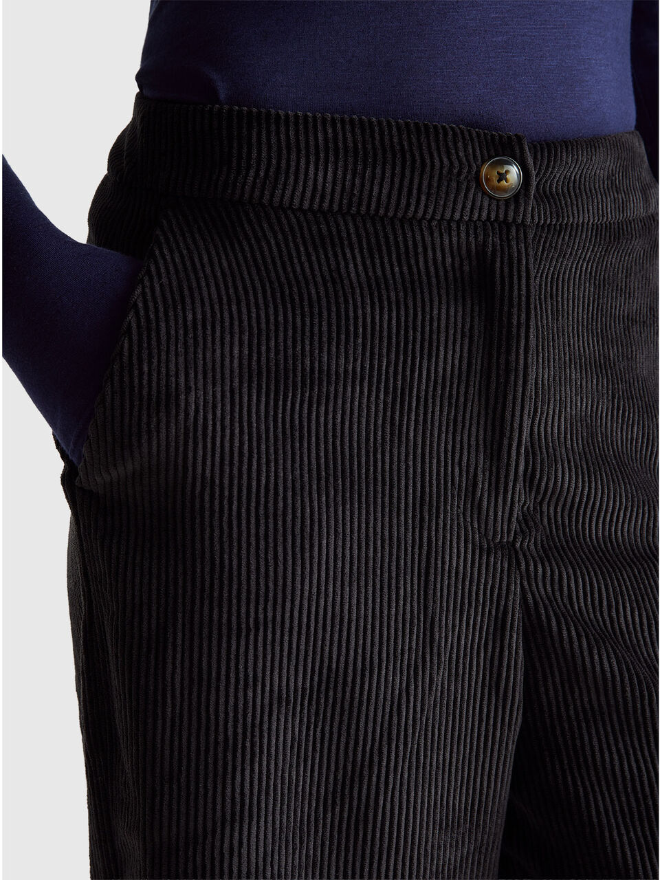 TROUSERS Women image number null