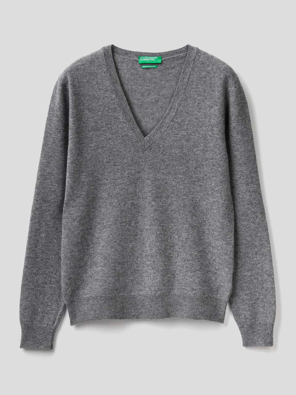 V-neck sweater in pure virgin wool image number 1