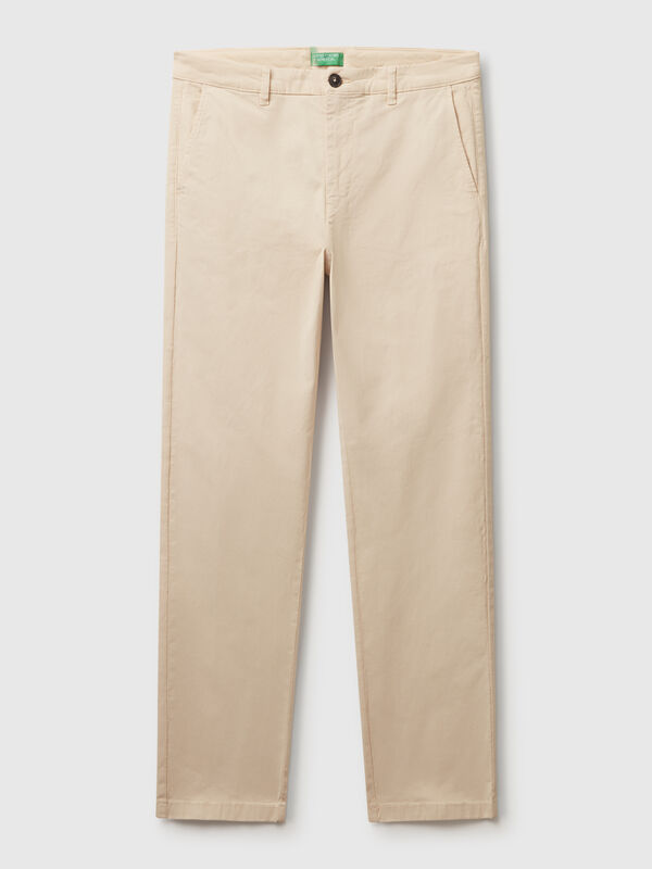 Straight fit chinos Men