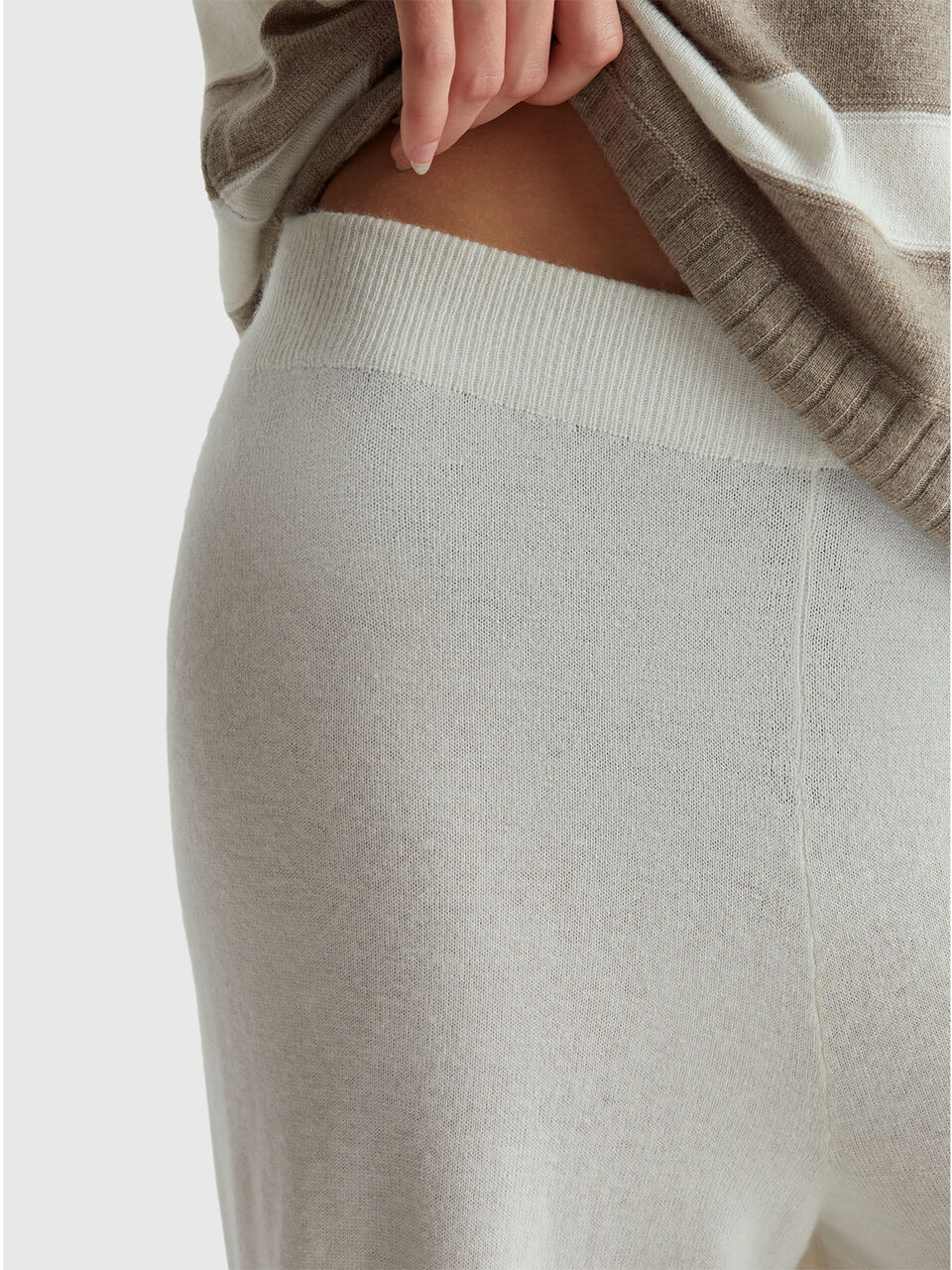 TROUSERS Women image number null