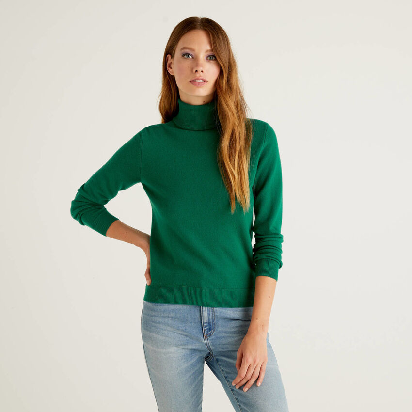 Dark green turtleneck sweater in pure virgin wool