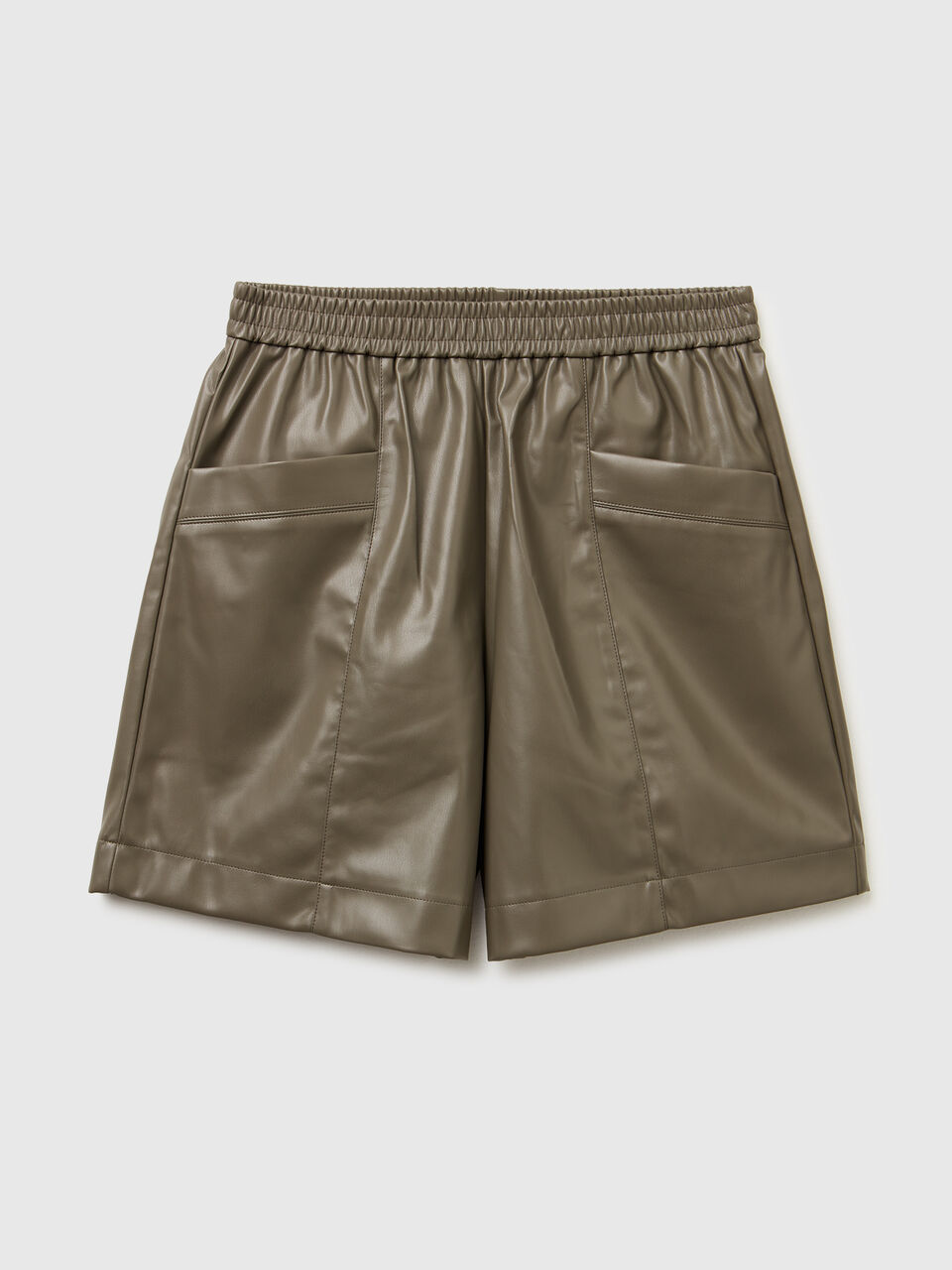 BERMUDA Women image number null