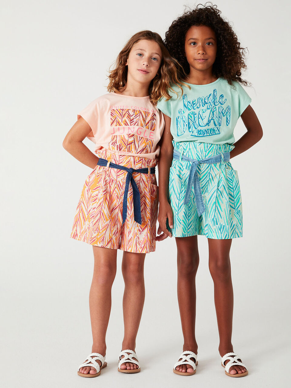 Tropical patterned bermudas image number 1