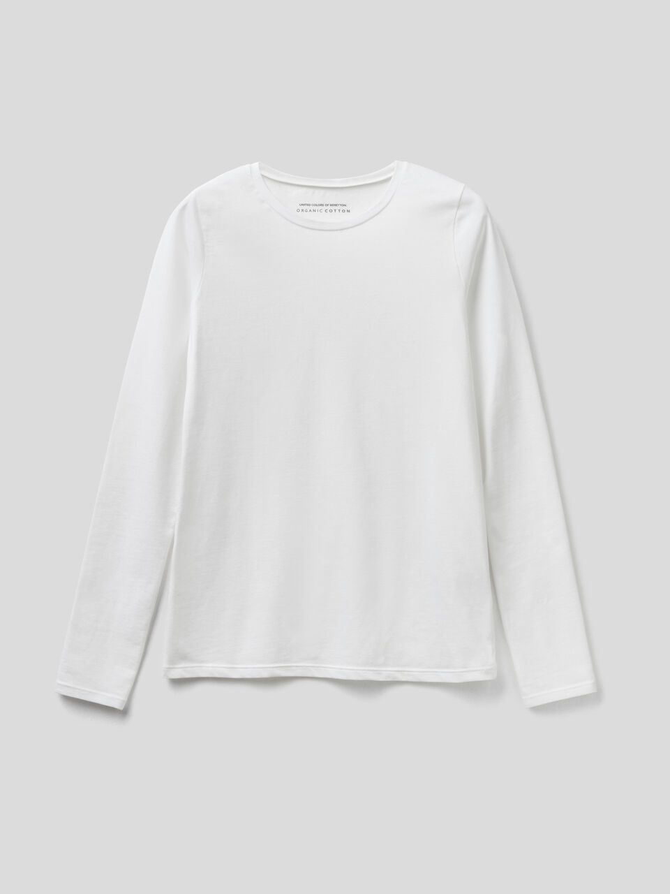 Long sleeve super stretch t-shirt image number 1