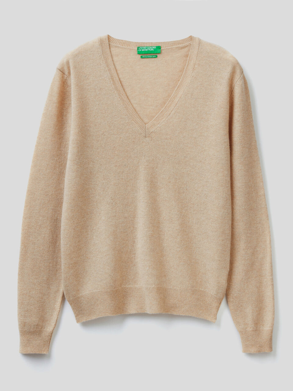 Beige V-neck sweater in pure virgin wool