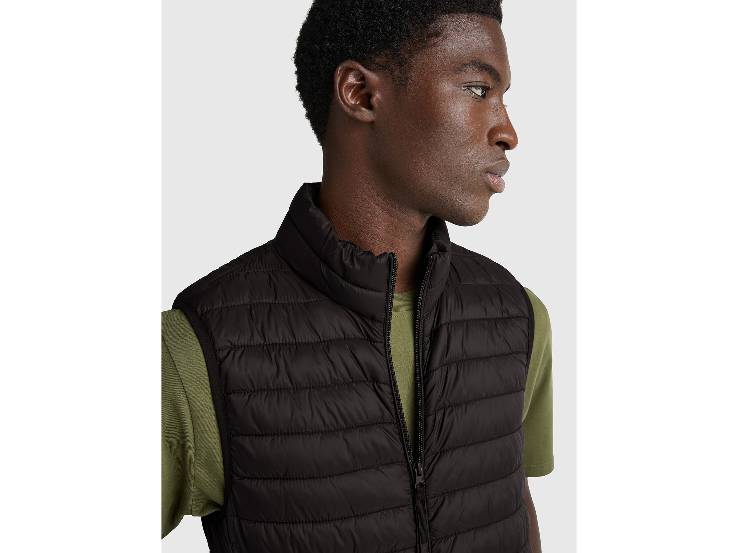 WAISTCOAT Men image number 4