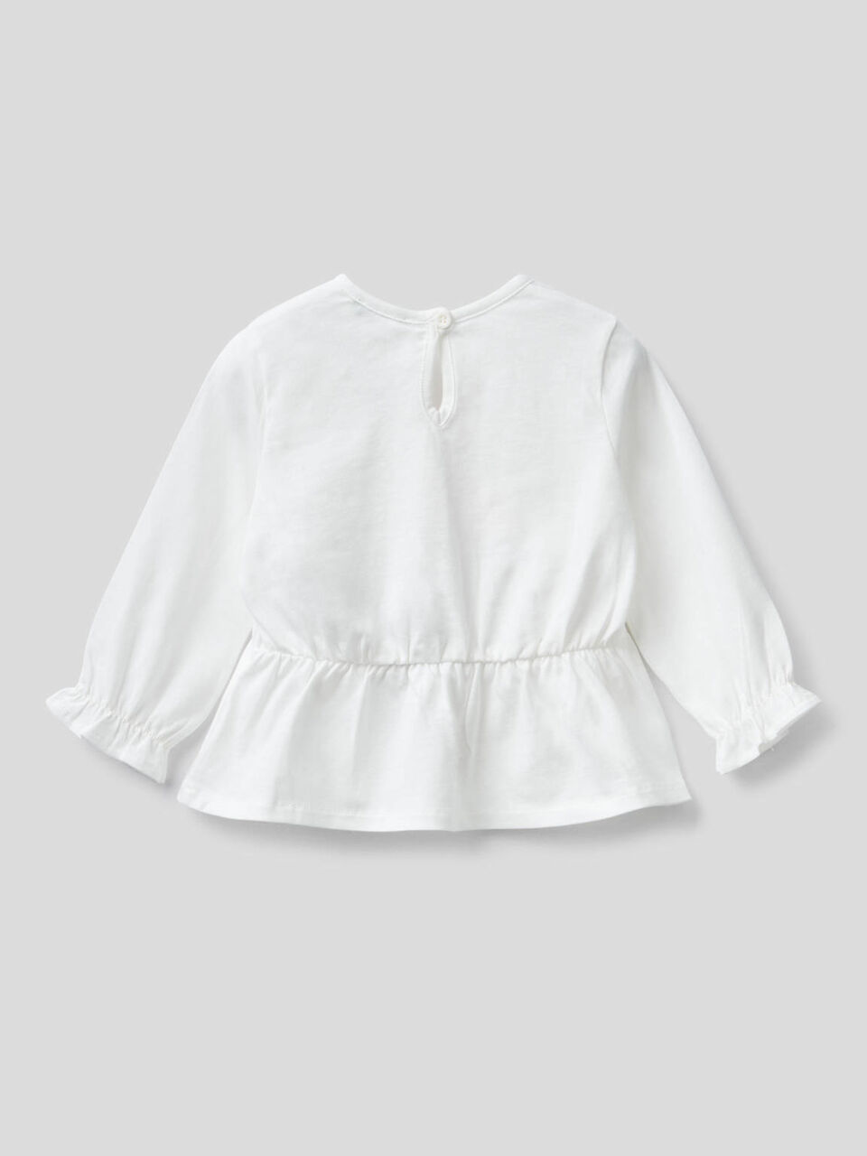 T-shirt with frill on the back image number 2