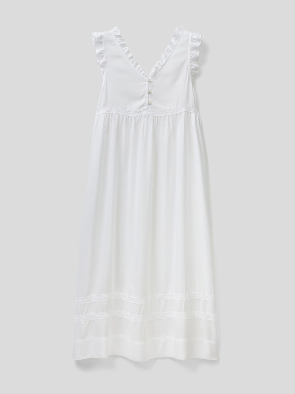 Nightdress with rouches image number 1
