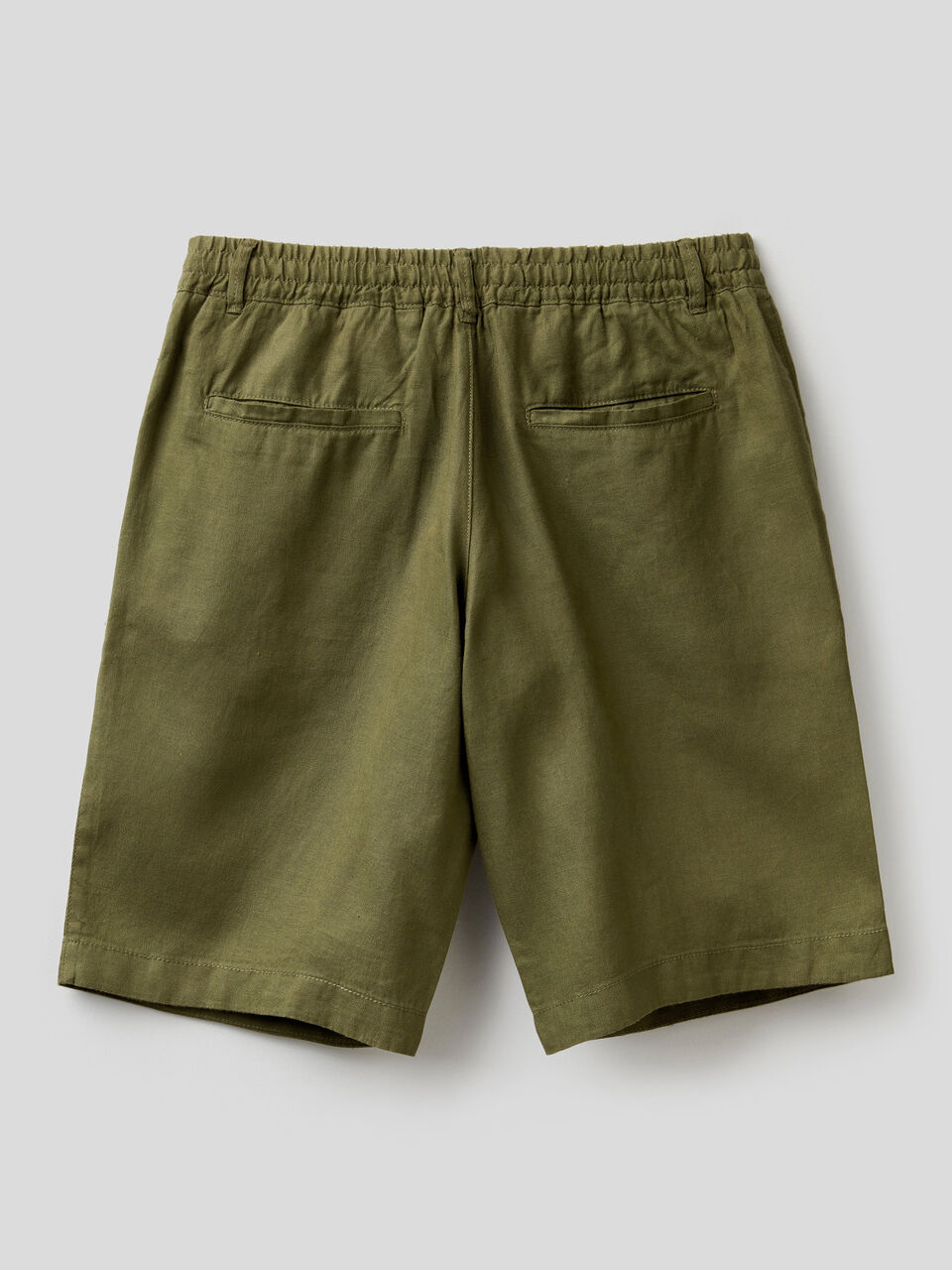 Bermudas in 100% linen image number 2