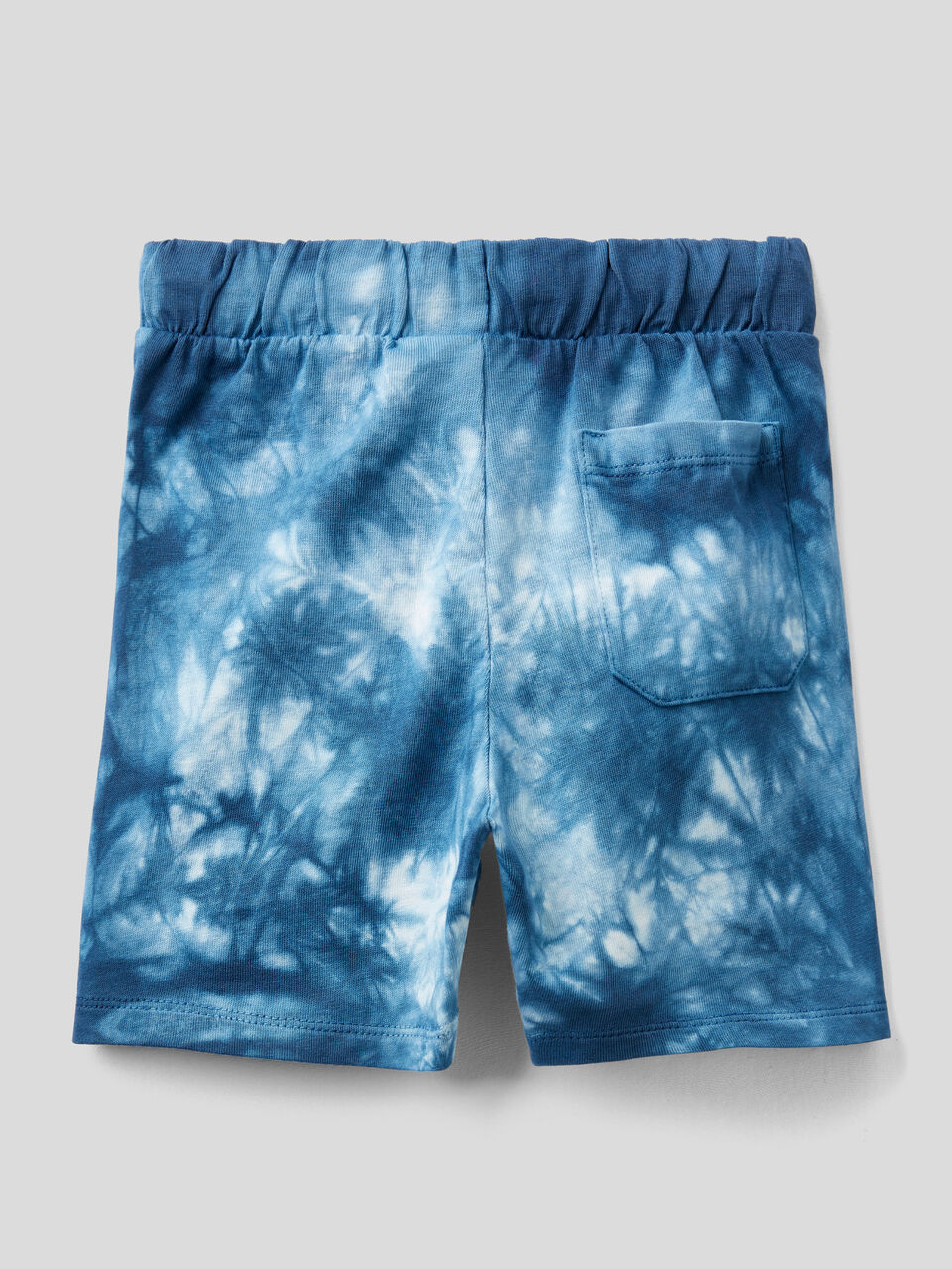Tie-dye bermudas with drawstring image number 2